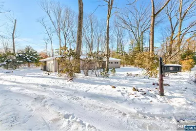 16 Cypress Peak Lane, Montvale, NJ 07645 - Photo 30