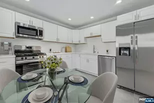 16 Cypress Peak Ln, Montvale, NJ 07645 - Photo 4