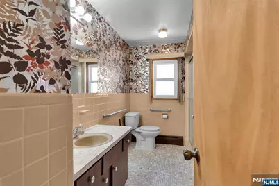 104 Belmont Avenue, Garfield, NJ 07026 - Photo 12