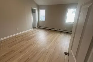 70 Pink St, Hackensack, NJ 07601 - Photo 6
