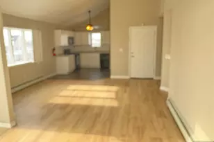 70 Pink St, Hackensack, NJ 07601 - Photo 2