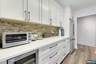 6 Horizon Road 2209, Fort Lee, NJ 07024 - Photo 12