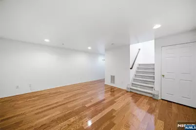 1108 Shadowlawn Drive 701 #701, Green Brook Township, NJ 08812 - Photo 24