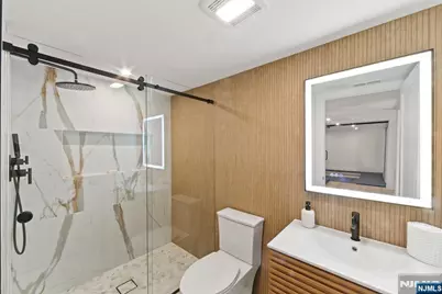 580 Nordhoff Drive, Leonia, NJ 07605 - Photo 16