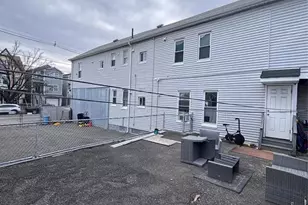 365 10th Ave, Paterson, NJ 07514 - Photo 6