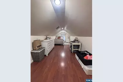 365 10th Avenue, Paterson, NJ 07514 - Photo 38