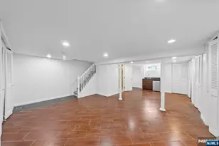 508 St Pauls Ave, Cliffside Park, NJ 07010 - Photo 16