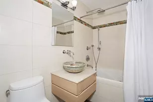 7855 Blvd E 11E, North Bergen, NJ 07047 - Photo 12