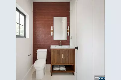 82B Hazelton Street, Ridgefield Park, NJ 07660 - Photo 8