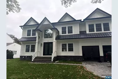 86 Azalea Street, Paramus, NJ 07652 - Photo 2