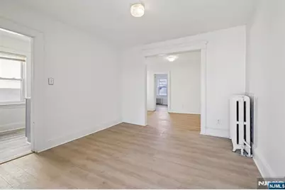 66 N Washington Avenue 1 #1, Bergenfield, NJ 07621 - Photo 18