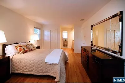 45 Merritt Drive, Oradell, NJ 07649 - Photo 16