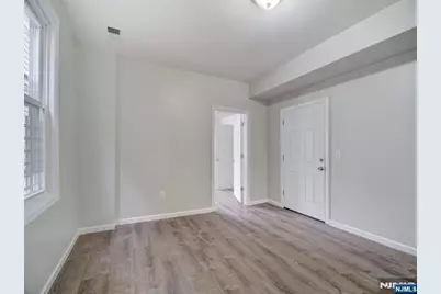 160 11th Street, Newark, NJ 07107 - Photo 18