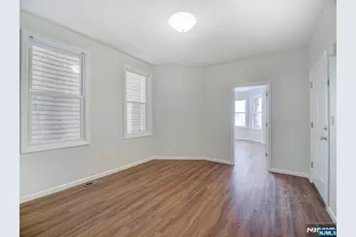 160 11th Street, Newark, NJ 07107 - Photo 4