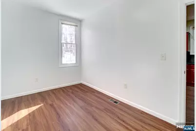 160 11th Street, Newark, NJ 07107 - Photo 8