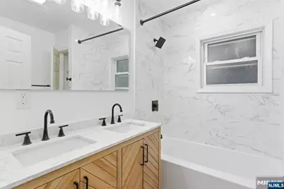 528 13th Street 2 #2, Newark, NJ 07103 - Photo 20