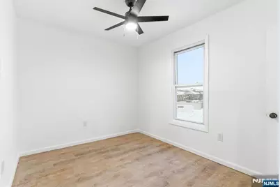 528 13th Street 2 #2, Newark, NJ 07103 - Photo 16