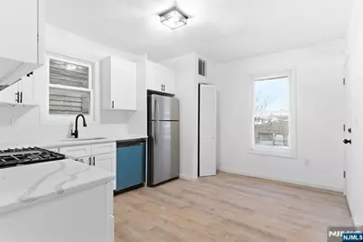 528 13th Street 2 #2, Newark, NJ 07103 - Photo 8