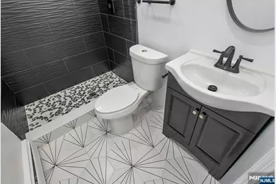 51 Saint Marys Place, Nutley, NJ 07110 - Photo 18
