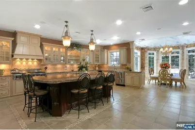 457 Devonshire Drive, Franklin Lakes, NJ 07417 - Photo 20