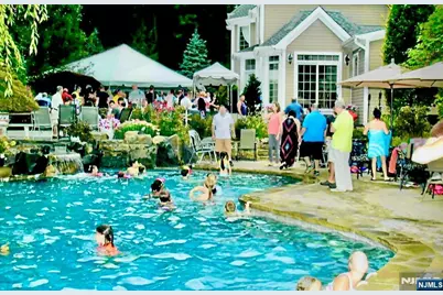 457 Devonshire Drive, Franklin Lakes, NJ 07417 - Photo 8