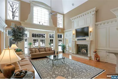 457 Devonshire Drive, Franklin Lakes, NJ 07417 - Photo 10