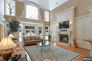 457 Devonshire Dr, Franklin Lakes, NJ 07417 - Photo 10