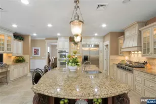 457 Devonshire Dr, Franklin Lakes, NJ 07417 - Photo 22