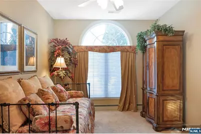457 Devonshire Drive, Franklin Lakes, NJ 07417 - Photo 28