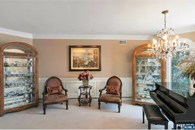 457 Devonshire Drive, Franklin Lakes, NJ 07417 - Photo 28