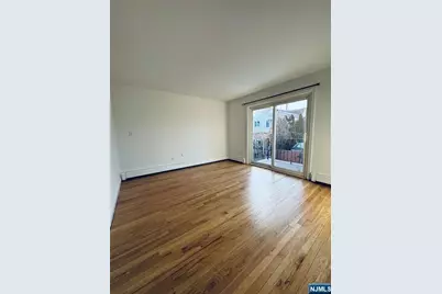 421 2nd Street 1 #1, Palisades Park, NJ 07650 - Photo 4