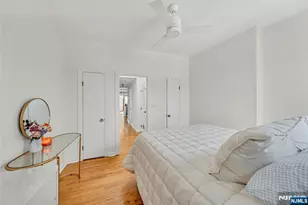 122 Bright Street 4 W, Jersey City, NJ 07302 - Photo 8