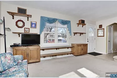 7 Overlook Drive, Dumont, NJ 07628 - Photo 6