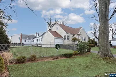 7 Overlook Drive, Dumont, NJ 07628 - Photo 36