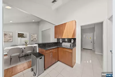 206 Harwood Place, Paramus, NJ 07652 - Photo 14