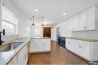 229 Baldwin Avenue, Hasbrouck Heights, NJ 07604 - Photo 12