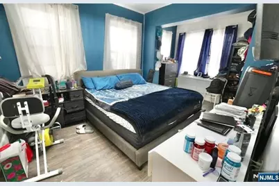 99 Grafton Avenue, Newark, NJ 07104 - Photo 14