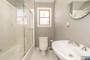 53 Laurel Dr, Wayne, NJ 07470 - Photo 20