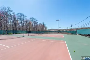 53 Laurel Dr, Wayne, NJ 07470 - Photo 36