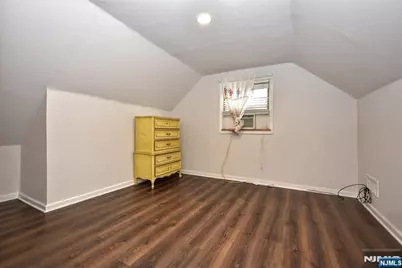 68 Central Avenue, Pompton Lakes, NJ 07442 - Photo 14