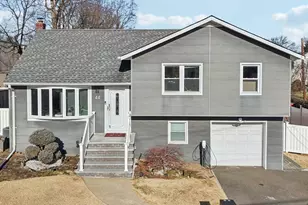 44 Richard Ct, River Edge, NJ 07661 - Photo 2