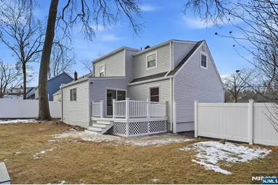 219 Sanzari Place, Maywood, NJ 07607 - Photo 46