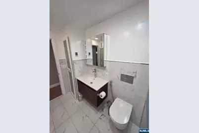 71 Newark Place 1 #1, Belleville, NJ 07109 - Photo 6