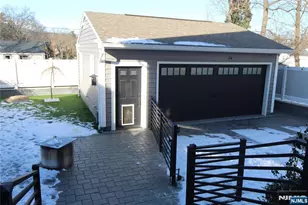 171 Pleasant Ave, Englewood, NJ 07631 - Photo 30