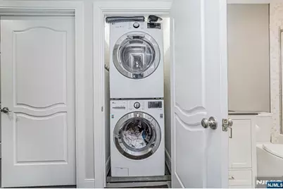 171 Pleasant Avenue, Englewood, NJ 07631 - Photo 18