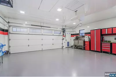 171 Pleasant Avenue, Englewood, NJ 07631 - Photo 32