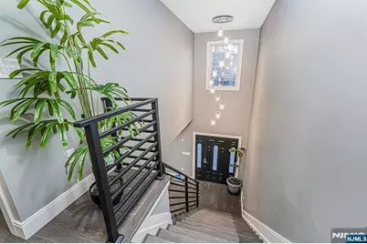 171 Pleasant Avenue, Englewood, NJ 07631 - Photo 14