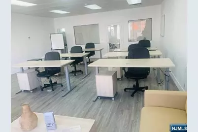 352 Lanza Avenue A #A, Garfield, NJ 07026 - Photo 4