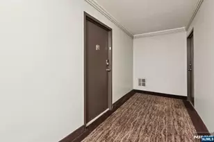 150 Overlook Ave 7F, Hackensack, NJ 07601 - Photo 26