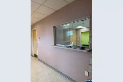 179 Lafayette Avenue, Hawthorne, NJ 07506 - Photo 12